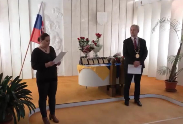 video z Ustanovujúceho obecného zastupiteľstvo 